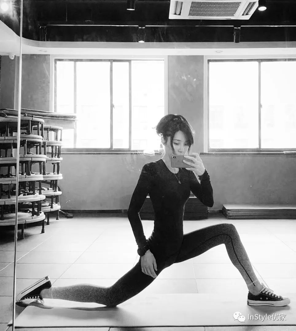 47、44、39;她们是同龄人中的叛徒