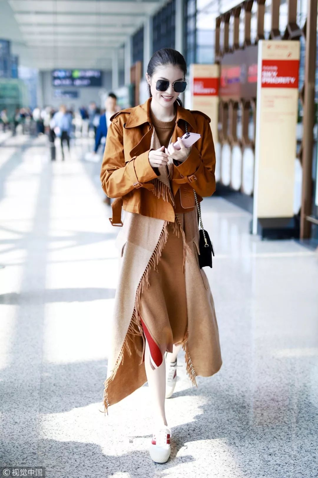 蓬蓬裙显腿粗吗,针织裙容易凸包怎么办