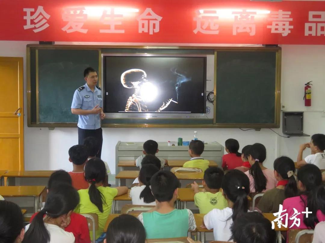 客都民警之星候选人名单,广东南粤民警之星评选