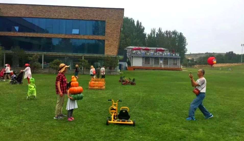 秦皇岛紫云山滑雪场门票多少钱,滑雪场大优惠