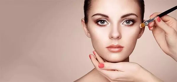 黄黑皮干皮怎么选粉底,干皮vs油皮