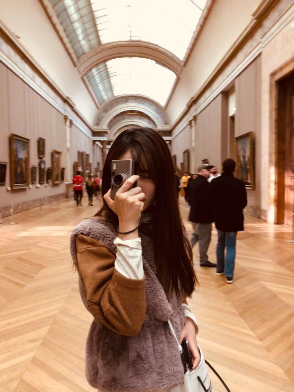 沈梦辰杜海涛卖杨迪东西,沈梦辰卖东西