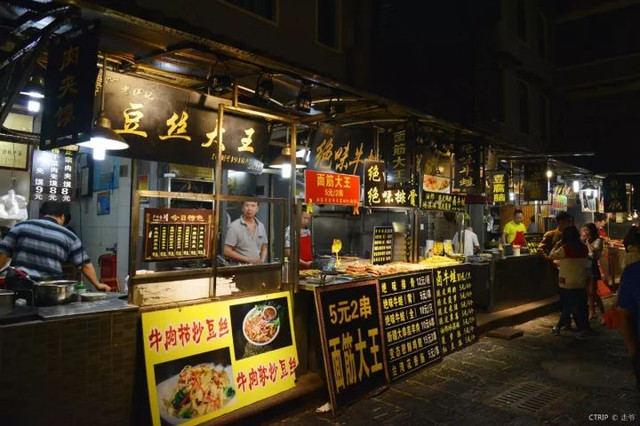 值得一尝的小吃街,必去的十大小吃街名称