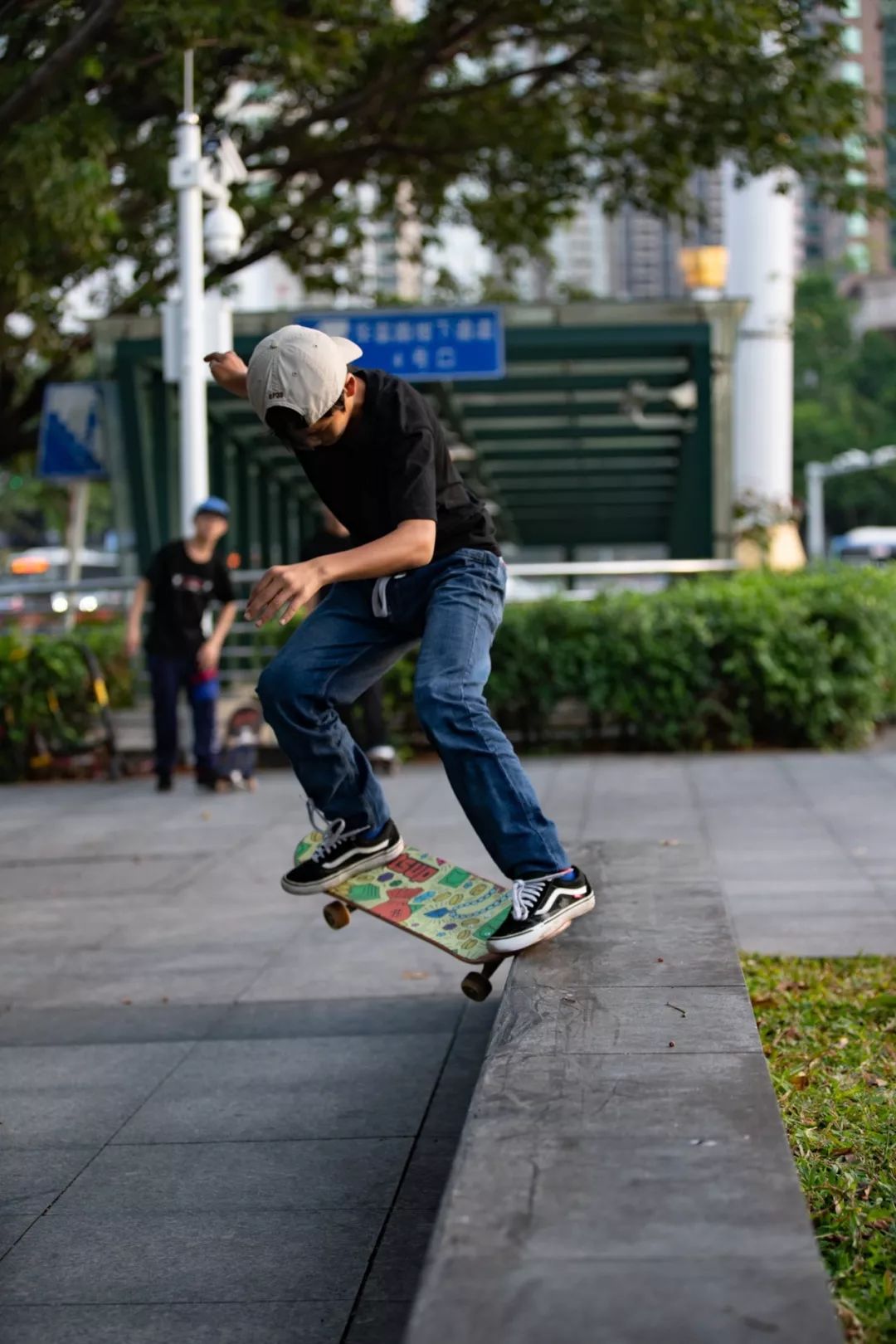 沸点滑板梦想季4.0再度起航-首日活动滑手遭遇保安连环驱赶！
