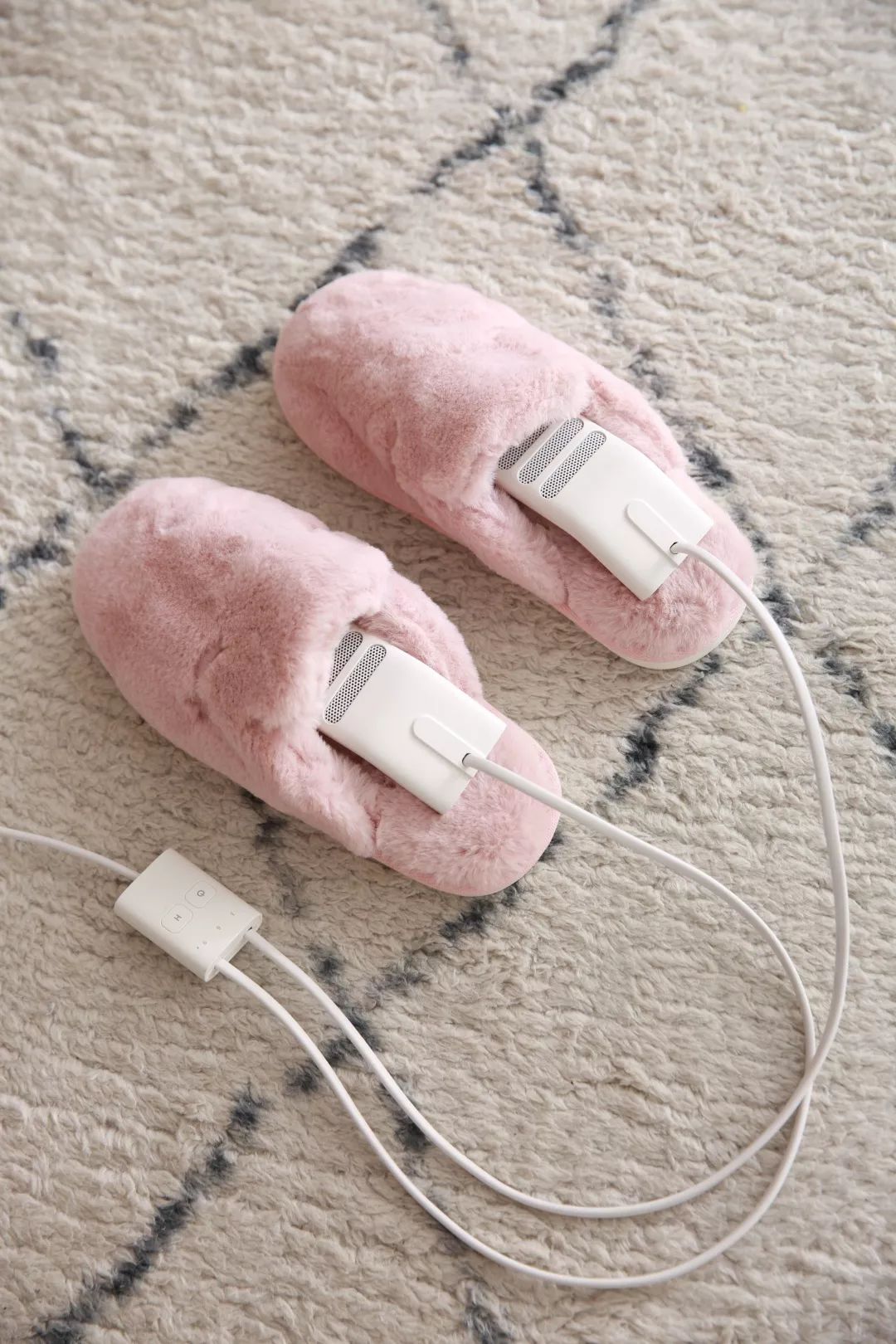 雨天鞋湿了快速干的方法,湿鞋快干小妙招