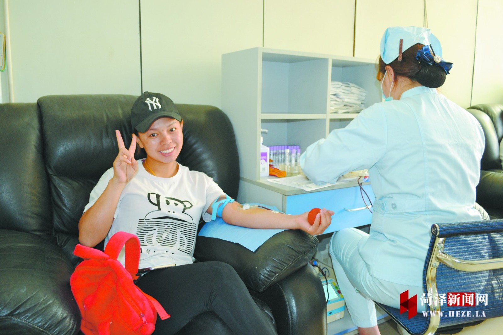 生命之光无偿献血,无偿献血点燃热血重燃希望