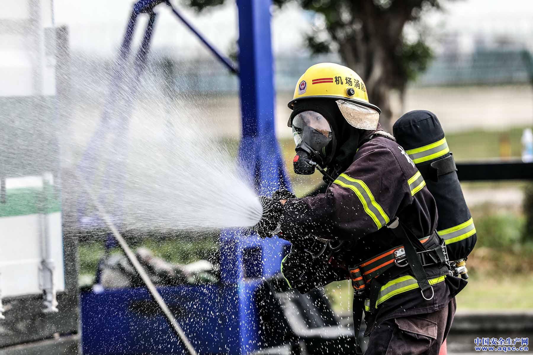 白云机场消防勤务员,白云机场保安怎么样