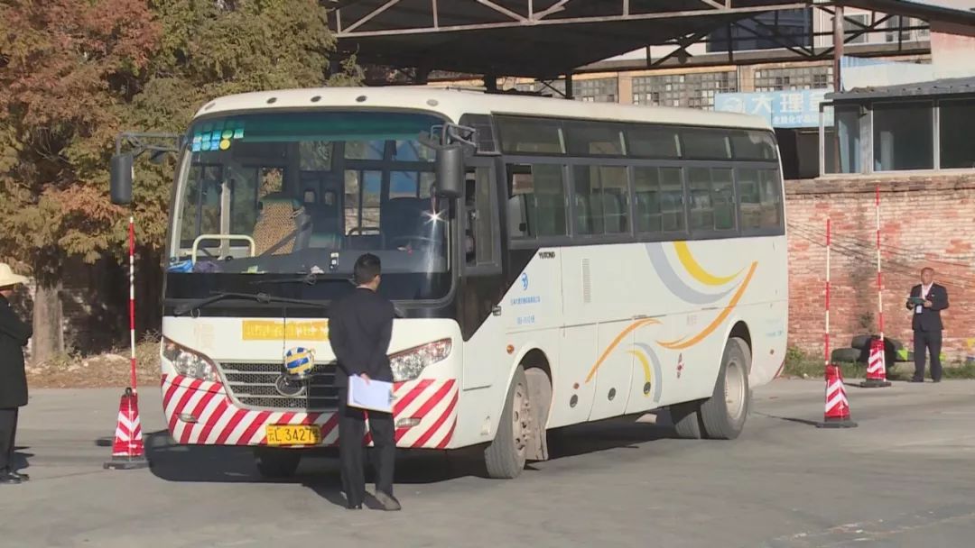 老司机开车能力测试,老司机开车技术真牛