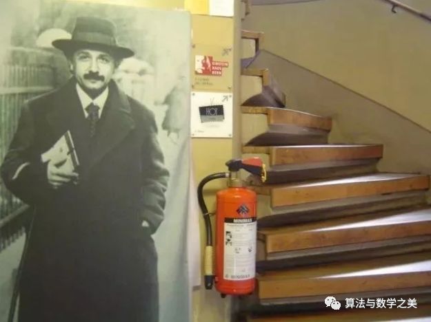 数学在现代科技的应用,现代数学包含的内容