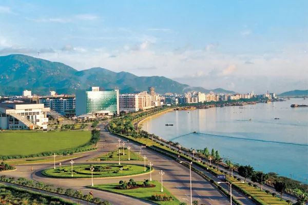 导游应该知道的一些故事,导游是怎么知道每个景点路线的