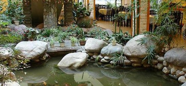 成都又可以泡温泉又可以玩的场所,成都哪家温泉好耍一点