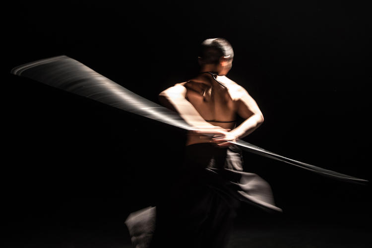 用舞蹈探索肉体自由的现代舞团“陶身体”，10年里经历了什么？｜100个有想法的人