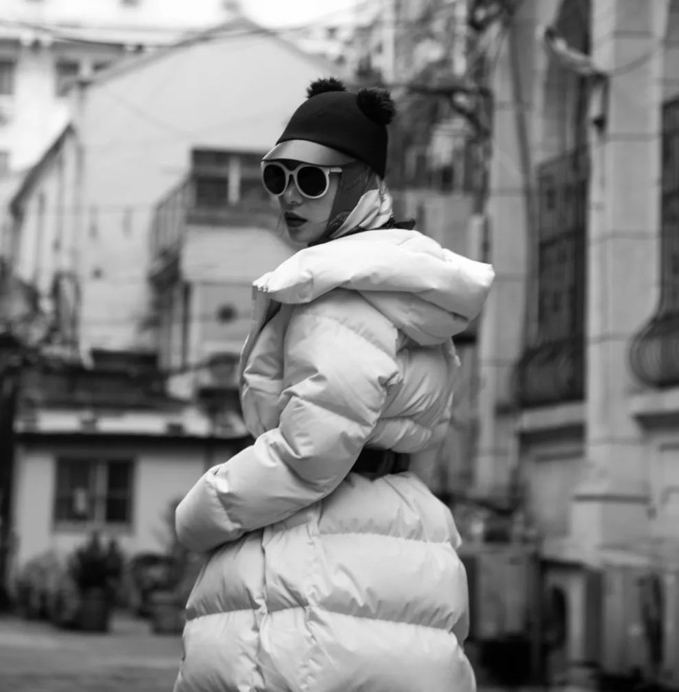 看完这篇别再说羽绒服不时髦,造型示范