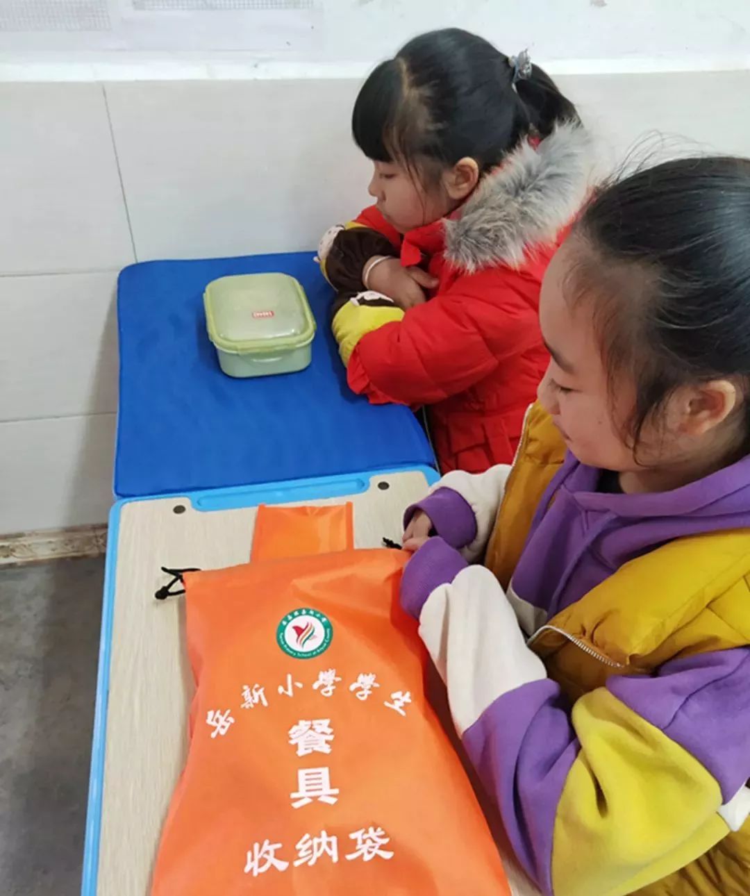 为了孩子吃上可口的饭菜,为了孩子吃到安全的饭菜