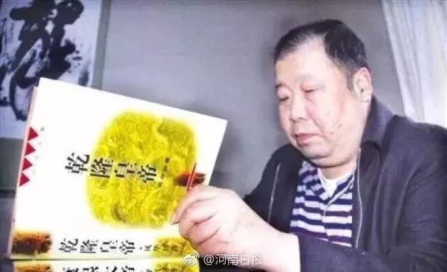 影视日报｜《延禧攻略》版权卖90国梅艳芳逝世15周年梅妈*放播**爱女美国演出纪念；欧阳娜娜推销祛痘药膏医师指正：那是涂私密处的