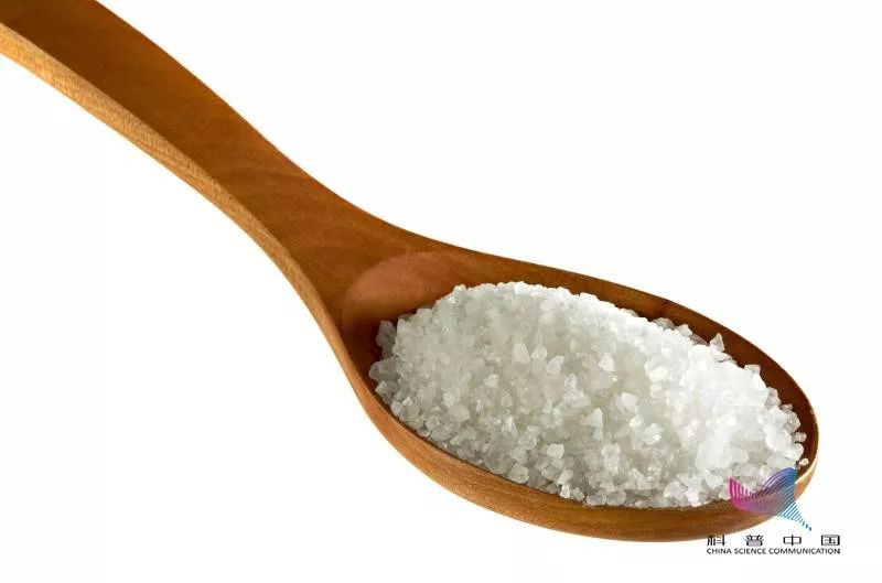 吃盐少摄入盐分不足的危害有哪些,低盐饮食是摄入盐越少越健康吗