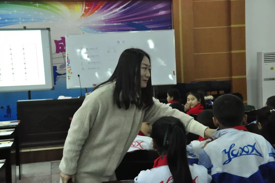 送教共研助力高效课堂,名师送教到幼儿园