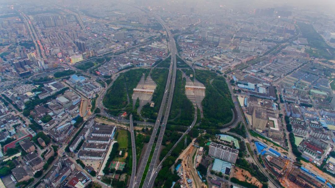 这里是新桥,这里是重庆