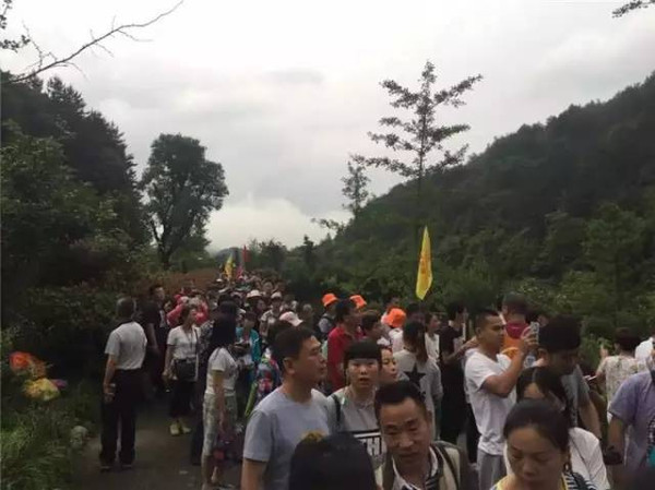 大别山二日游天堂寨,大别山上的天堂寨