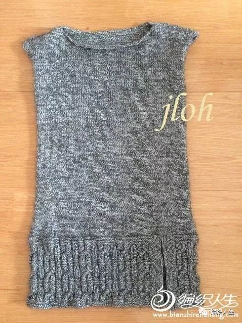 开叉直筒塌肩连衣裙+棒针小炫包，自己编织穿起来最大牌！
