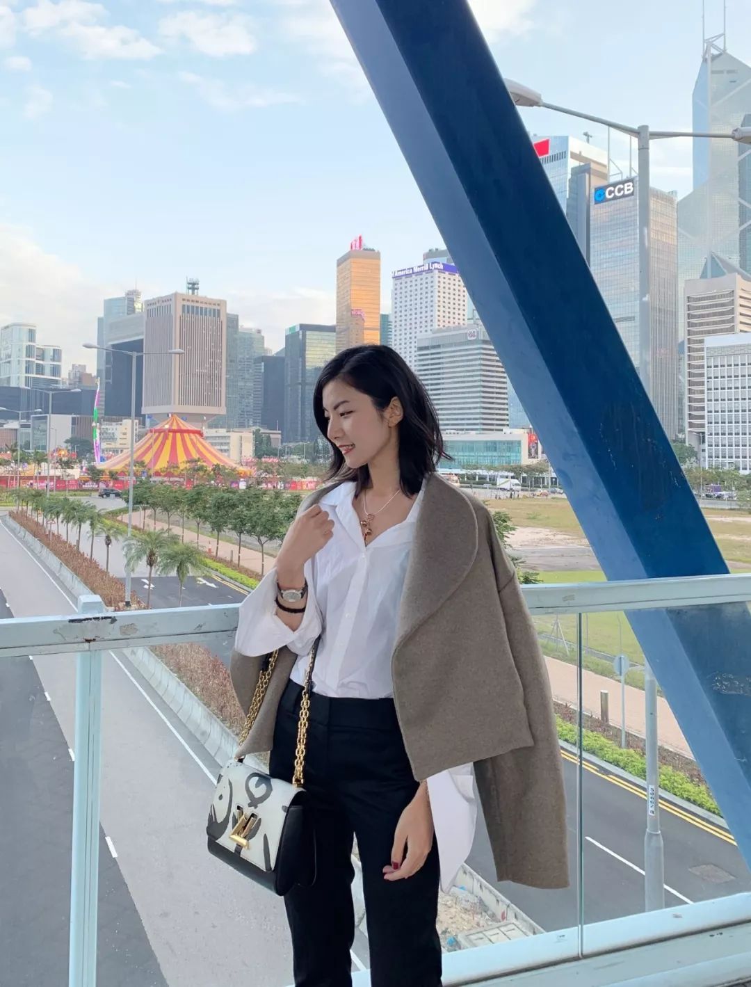 *服私**｜穿越三个城市，记录我的一周穿搭～