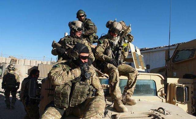 陷入了17年，终于要从阿富汗撤军7000人！美军暴露的弱点给解放军提了个醒……