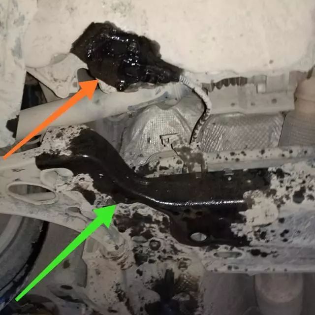 大众迈腾发动机侧边盖漏油,老迈腾发动机漏油怎么办