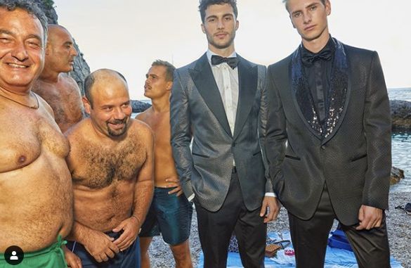 dg广告,dg设计师致歉事件