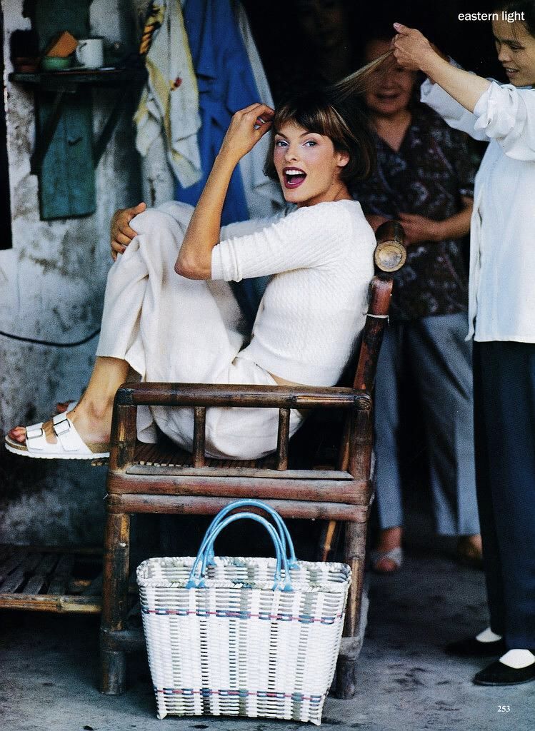 dg新一轮奇葩广告,dg新广告视频大全