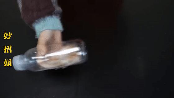 剥蒜器快速去大蒜皮,剥完整大蒜皮妙招视频