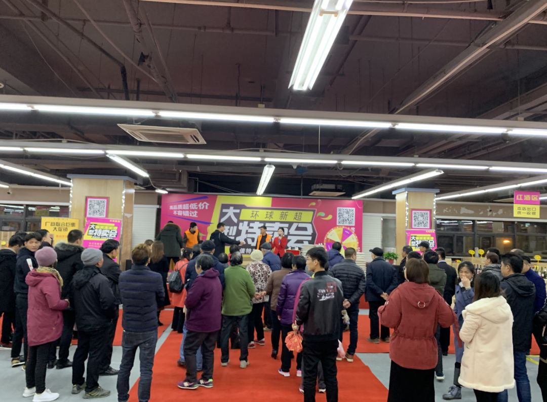 松江大型服装特卖,上海松江服装特卖