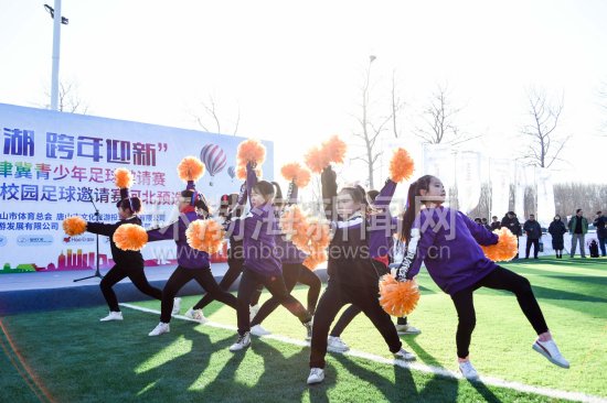 阳光少年绿茵场里展活力,阳光少年逐梦赛场