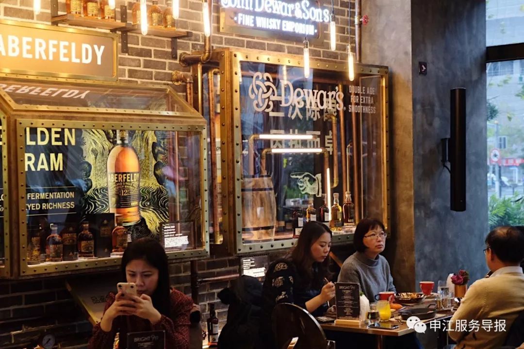 “奶”大了无数上海小囡的光明开西餐厅了!竟然不卖牛奶?