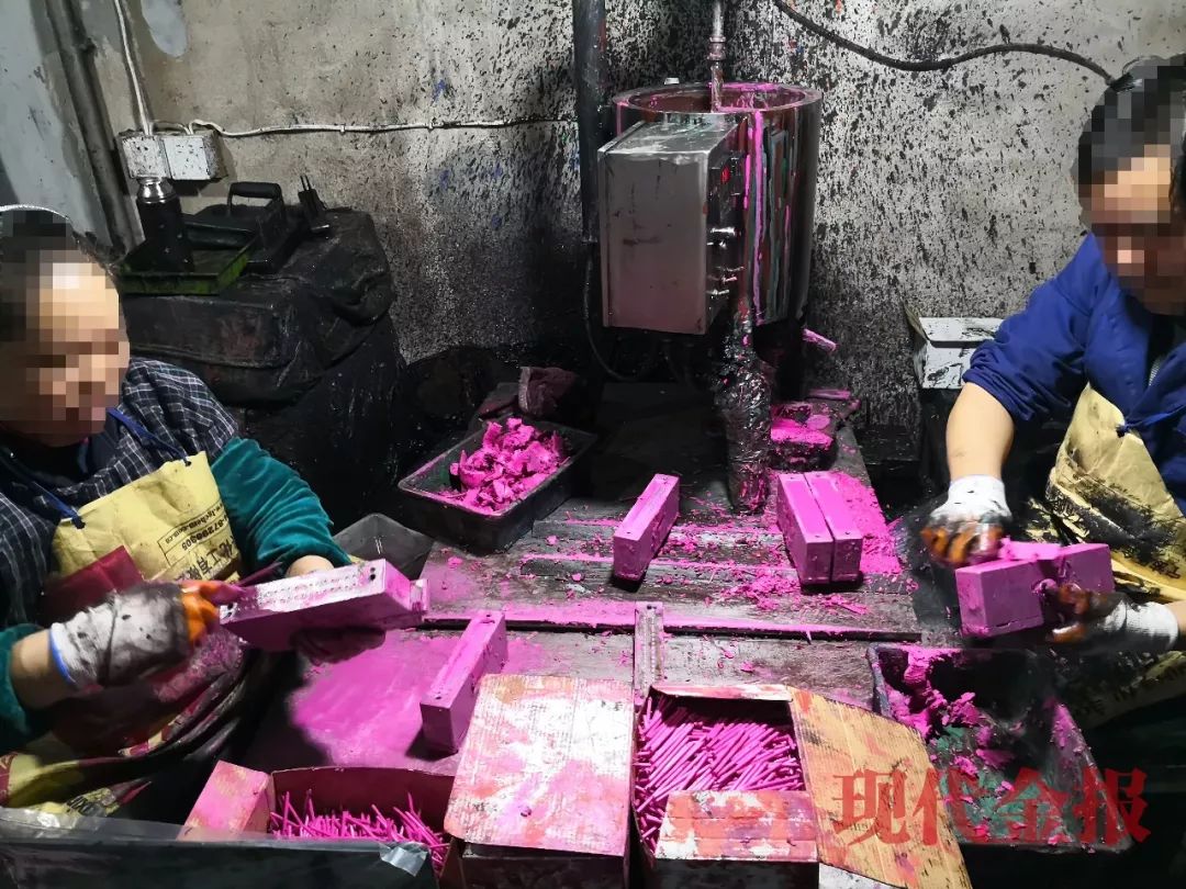 成本不超1元生产过程,成本不超1元生产过程触目惊心