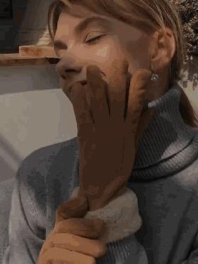 创意手套轻欧美风御寒,手套超御寒