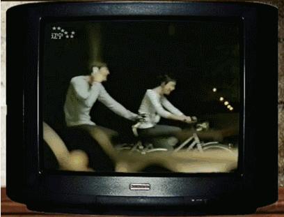 这些如果都看过你已经不再年轻了！周二下午的电视3碟连放的新科VCD……