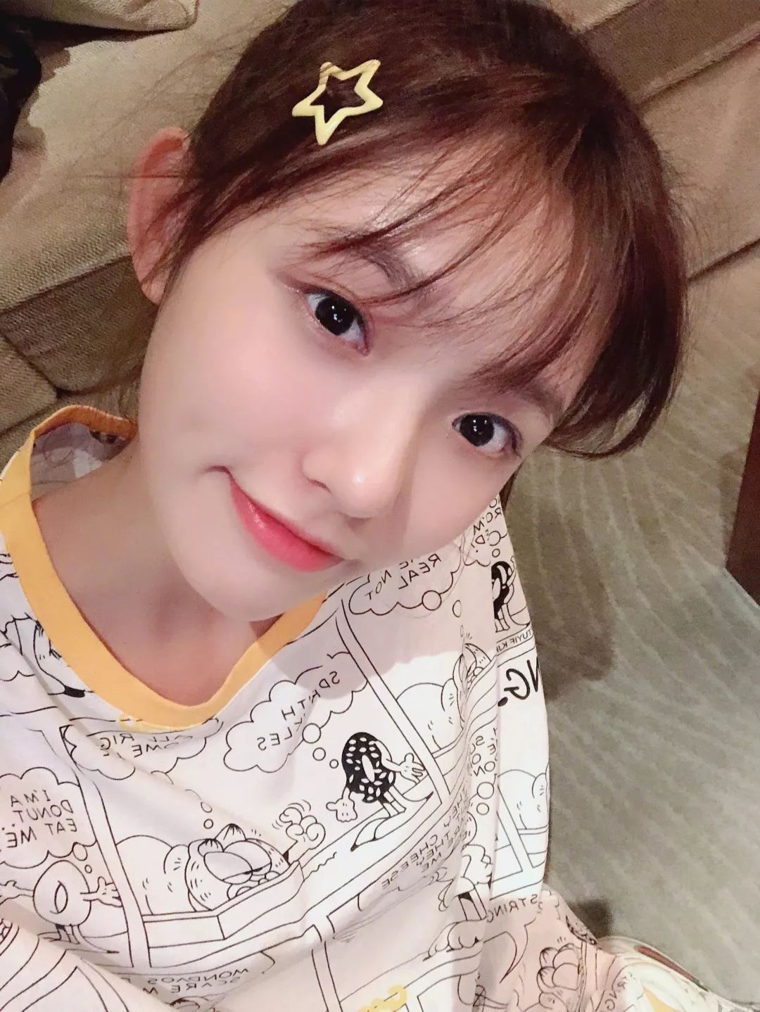 泫雅孔雪儿关晓彤,金泫雅关晓彤同款