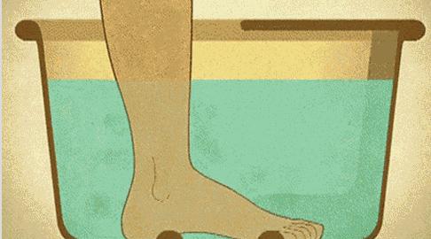 警惕｜天冷泡个脚，男子双脚溃烂发黑！泡脚后一个小动作千万注意！