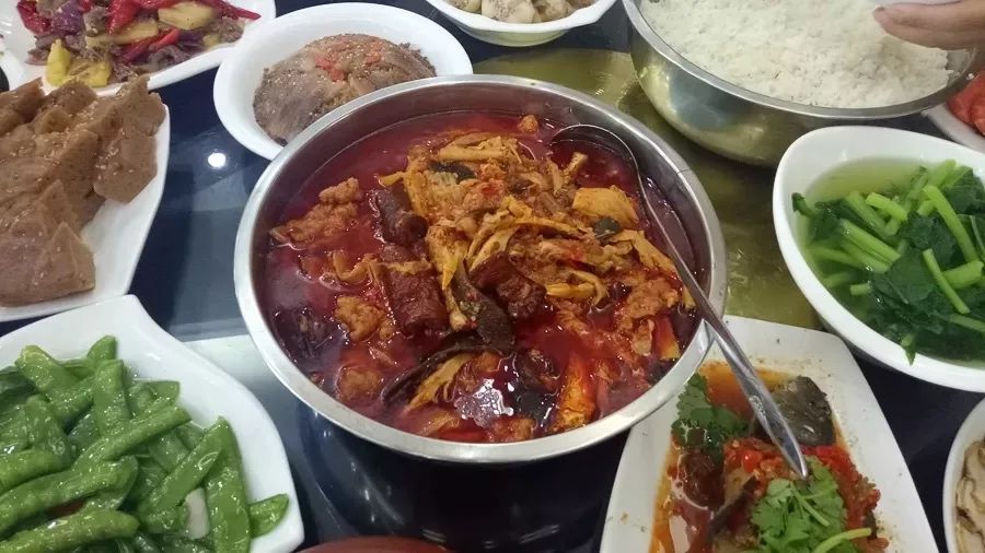 舌尖上的味道大理土鸡米线,舌尖上的大理味道