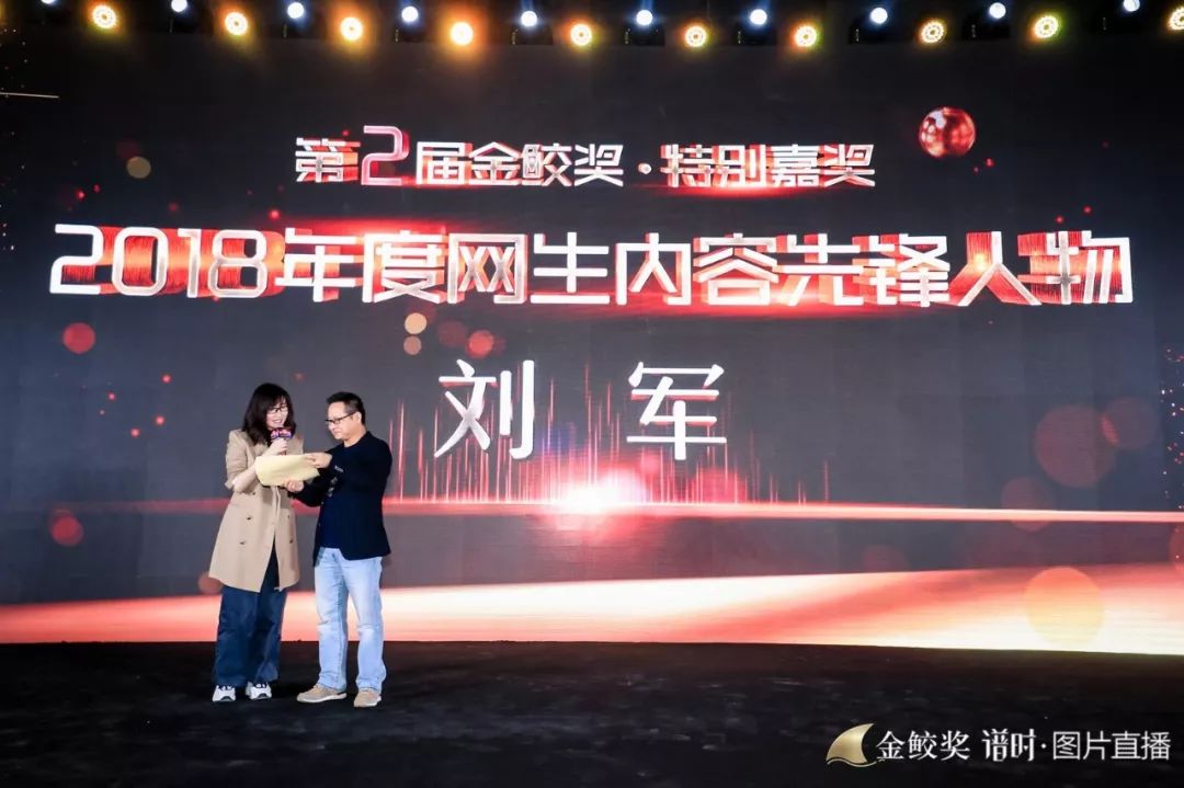 鍗冧汉瑙佽瘉,鍗冧汉瑙佽瘉澶у挅浜戦泦