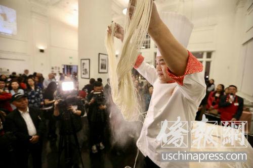 中华美食之夜嘉宾云集11位中国名厨展现厨艺