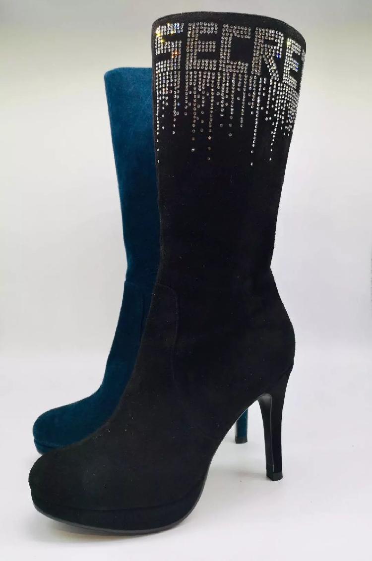 解放碑新世纪百货女装,解放碑新世纪女装