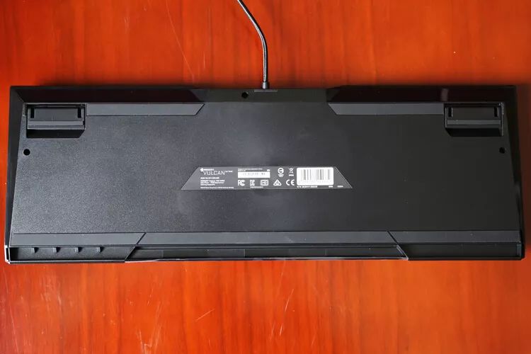 感受工匠精神——德国冰豹Vulcan120Aimo机械键盘开箱