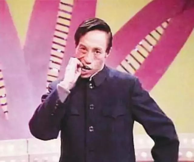 「思考」历经35年的春晚语言类节目越来越不好笑了？这事你想过么