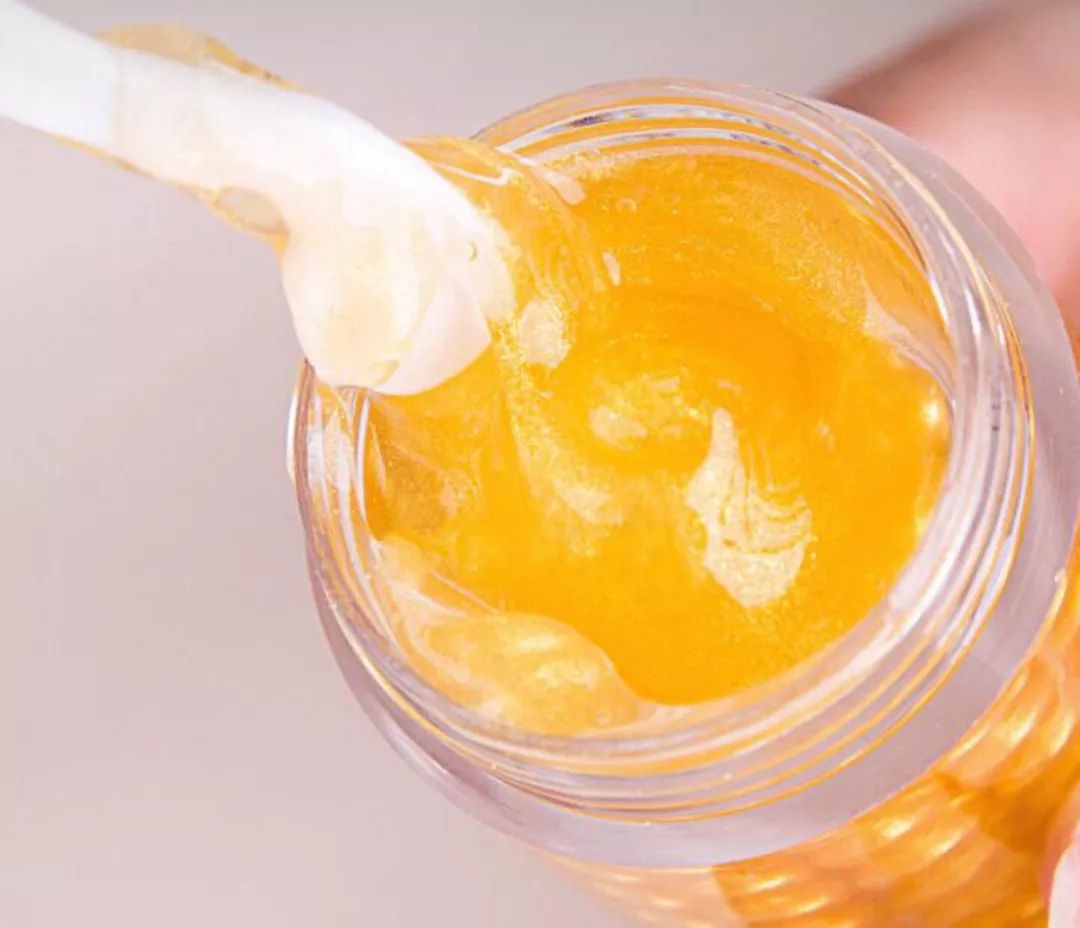 淡化眼袋和眼部细纹的产品,不要让眼睛出卖你的眼睛