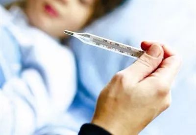 高烧38.5必须吃退烧药吗,高烧38.5以上必须吃退烧药吗