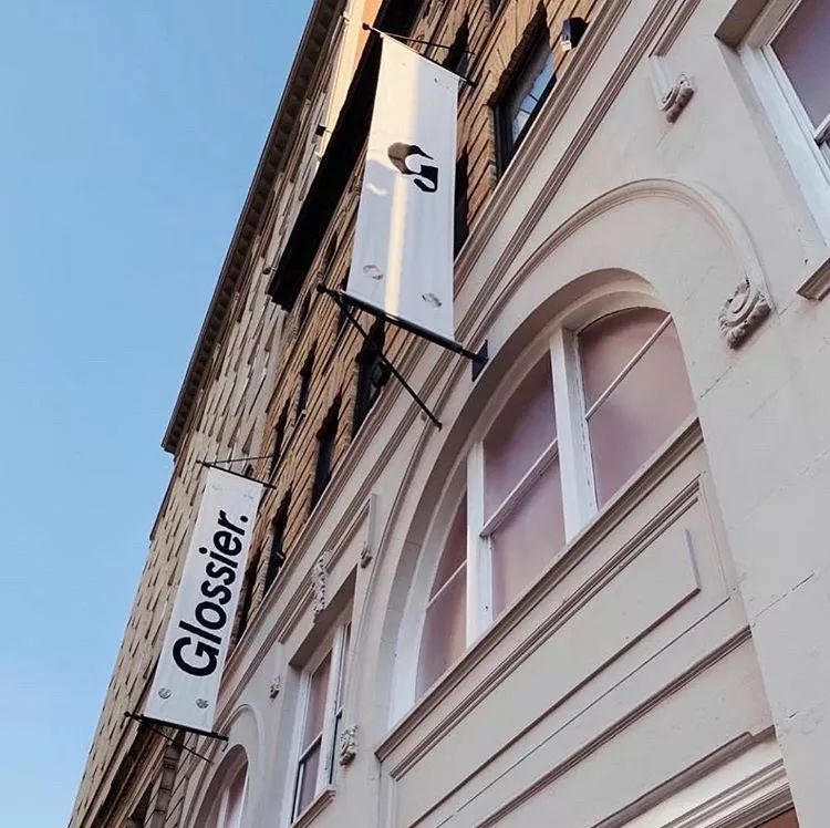 新年不想撞妆,该拿出压箱底的5个小众品牌了!