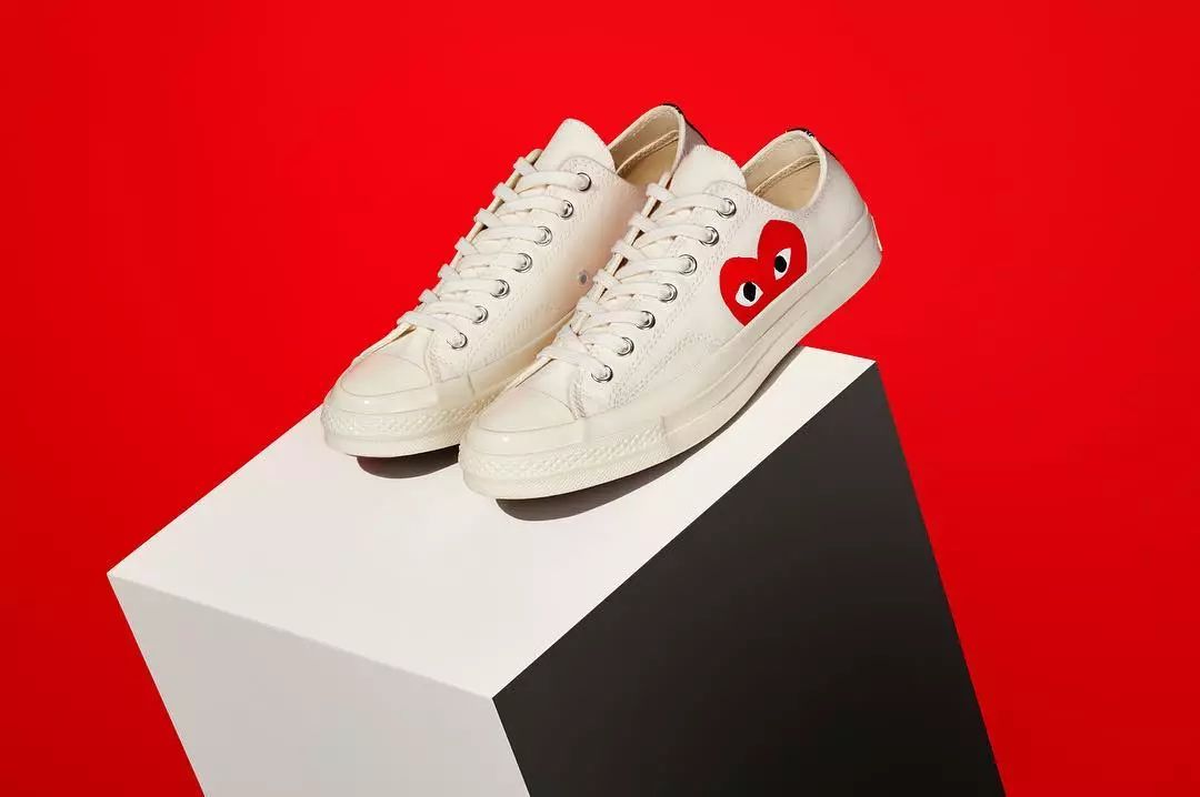 匡威亮橙欧阳娜娜,欧阳娜娜匡威经典款