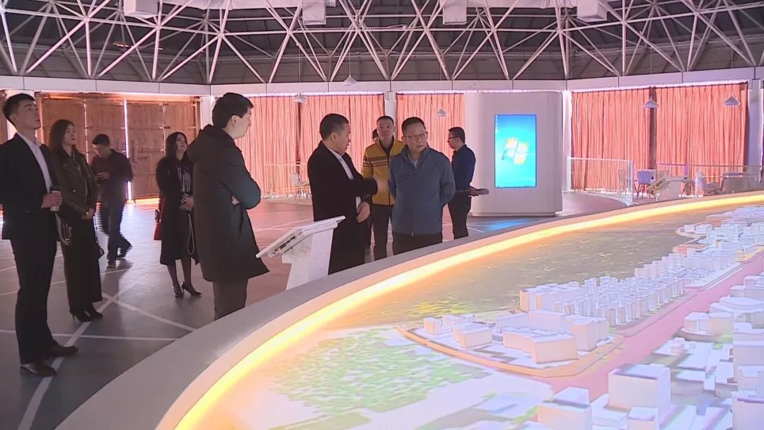 健生生物技术有限公司董事长张彬一行到北岸调研