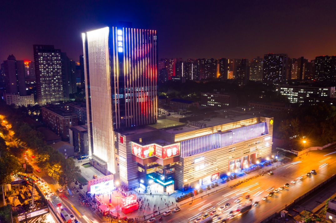 西安有哪些商场打折力度大,西安周末适合逛的商场